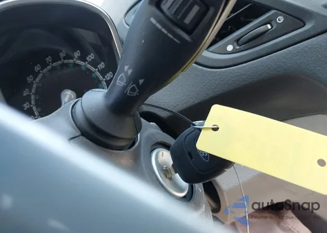 2014 Ford Fiesta Se from USA, damaged, VIN 3FADP4BJ1EM144998